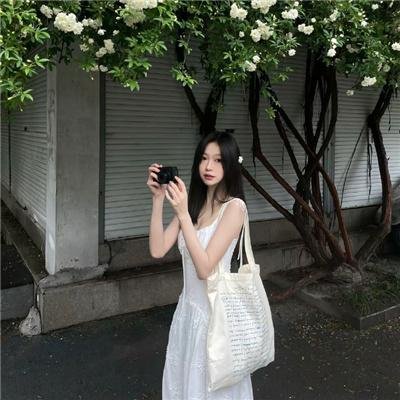 卿何薄命之羔羊少女